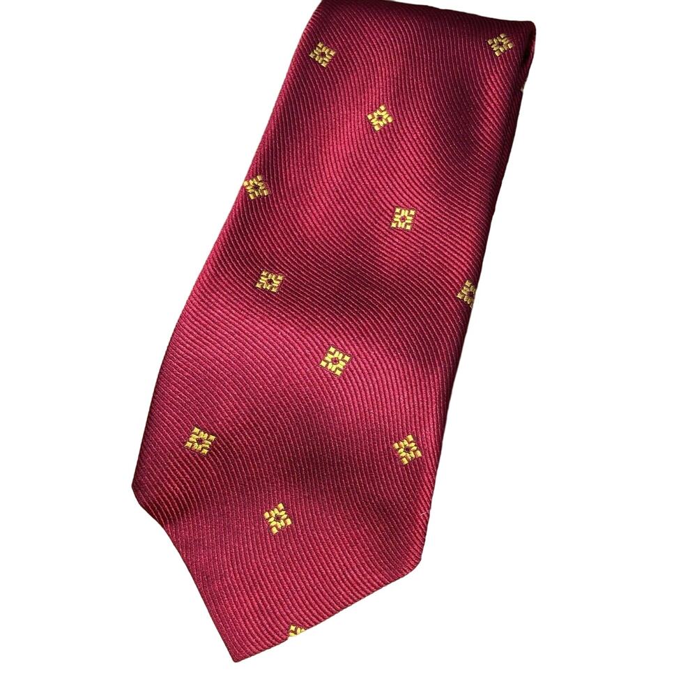 Countess Mara Maroon 100% Silk Neck Tie Made In USA Vintage